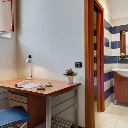 Camplus Guest Guest house 2*