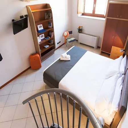Camplus Guest Pensionat CTA