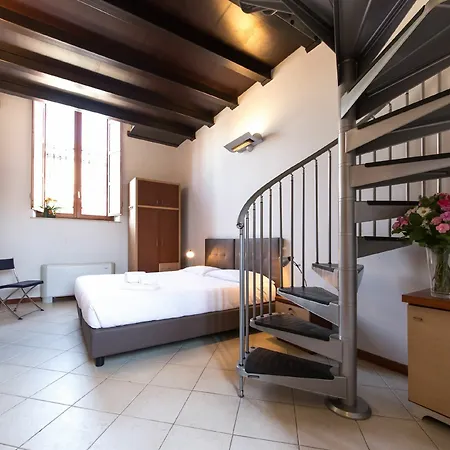Camplus Guest Pensionat 2*